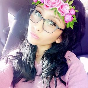 Meet your Posher, Karina